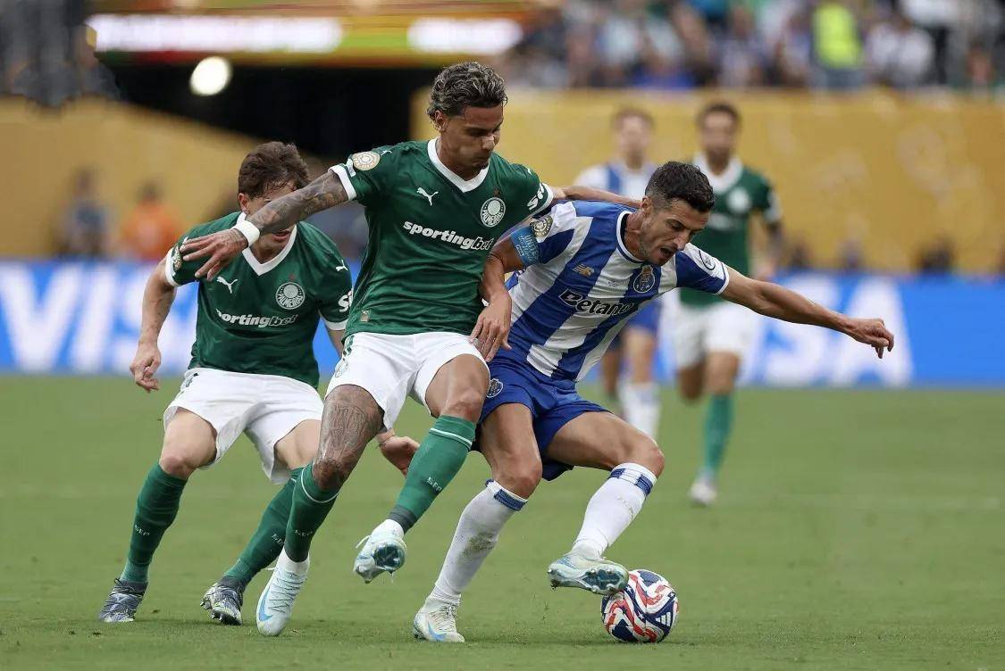 雷火电竞主播-多特蒙德险胜切尔西，托马斯穆勒补时绝平世界杯