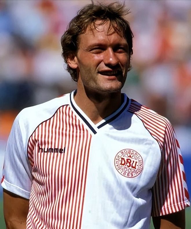 雷火电竞网站-关于瑞士绝杀丹麦，阿拉巴完成帽子戏法的信息